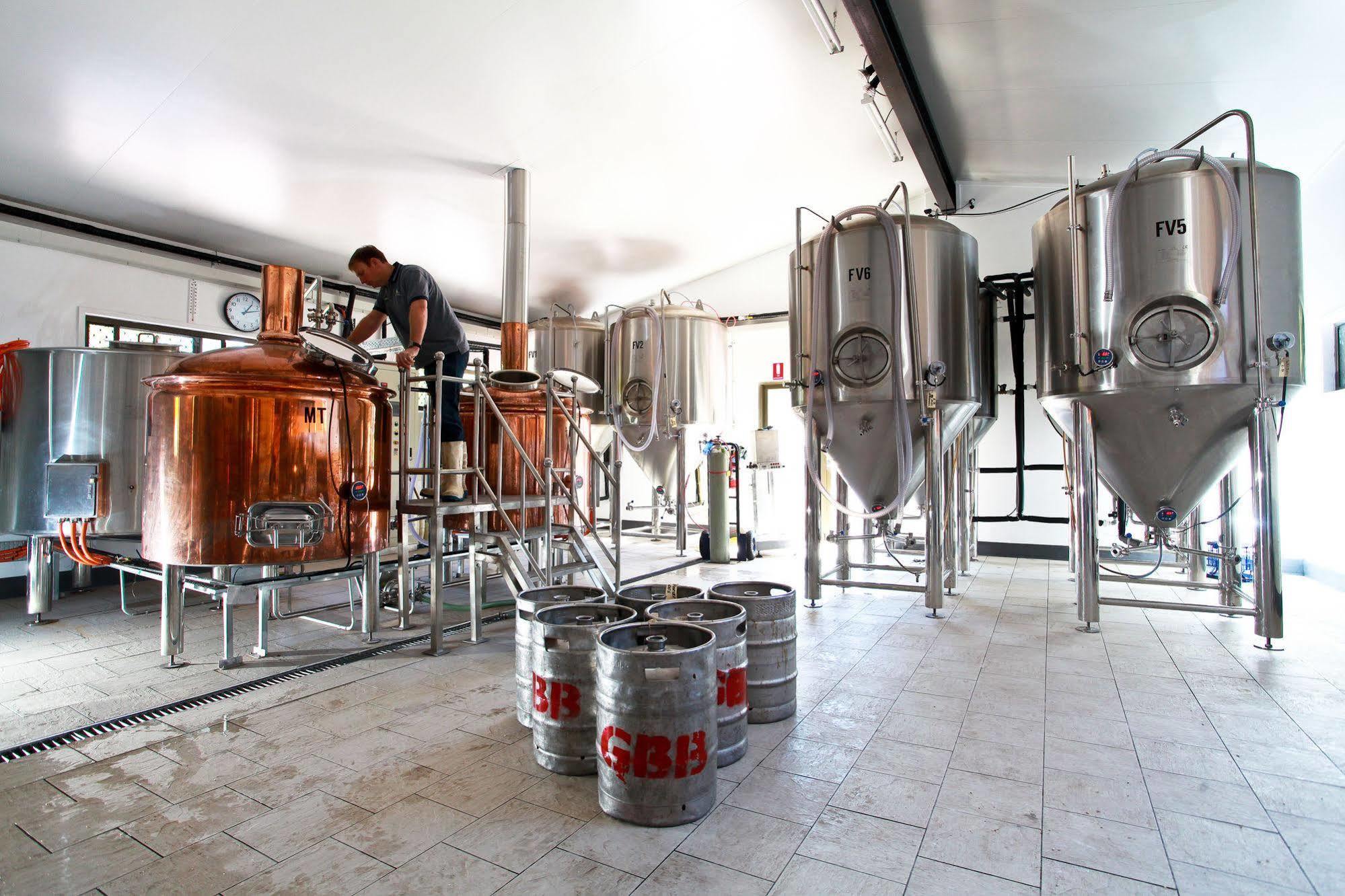 Granite Belt Retreat And Brewery * Stanthorpe